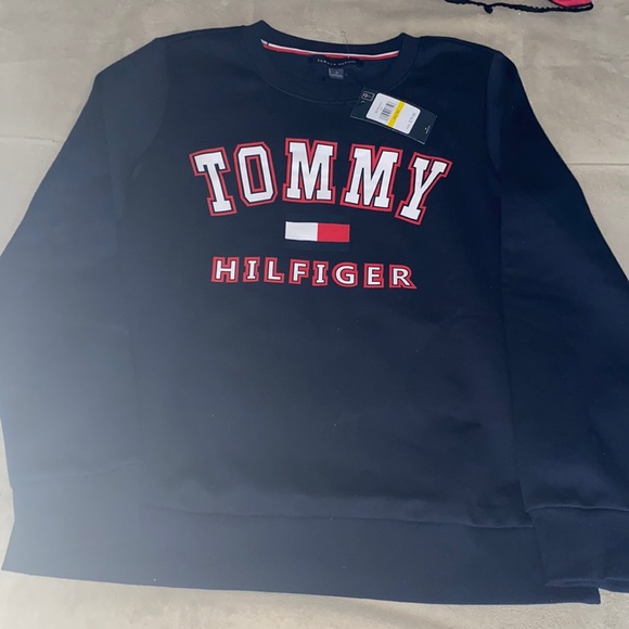 COPY - Tommy Hilfiger sweatshirt - Picture 2 of 4